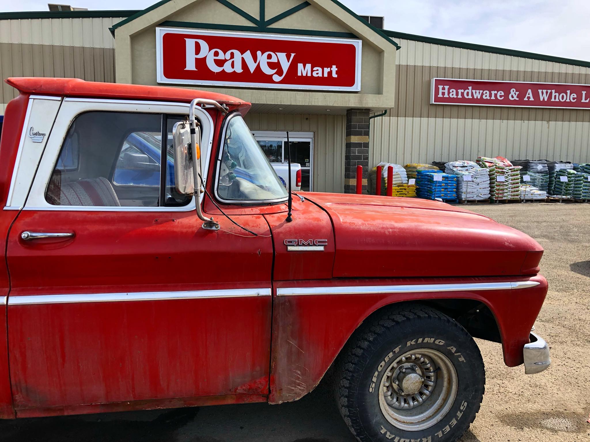 Ontario TSC stores being rebranded as 'Peavey Marts